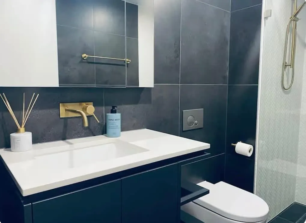Apartament 1Br-1Br-1Car-Sleeps 4-Pool-Cbd Canberra